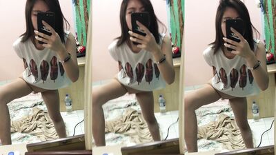 malaysian xmm fingering mirror selfie