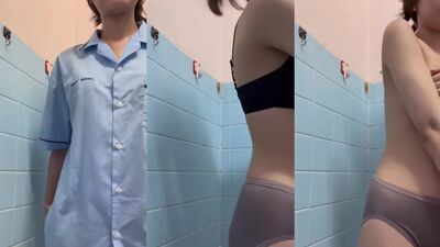 thai xmm toilet tease selfie