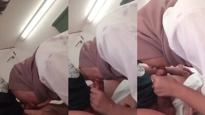 Horny whore sucking cock while having zoom class