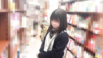 Japanese upskirt u-1874-