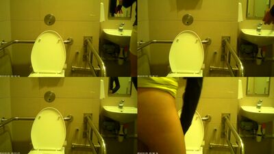 caught spy cam in Malaysia toilet [11]