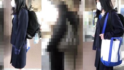 大人しそうなJ○のスカートの中はどんな感じなのか見てみた